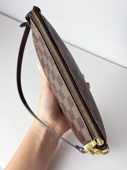 Louis Vuitton Vintage Damier Pochette Accessoires Shoulder Crossbody Bag