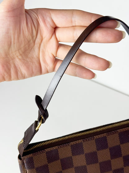 Louis Vuitton Vintage Damier Pochette Accessoires Shoulder Crossbody Bag