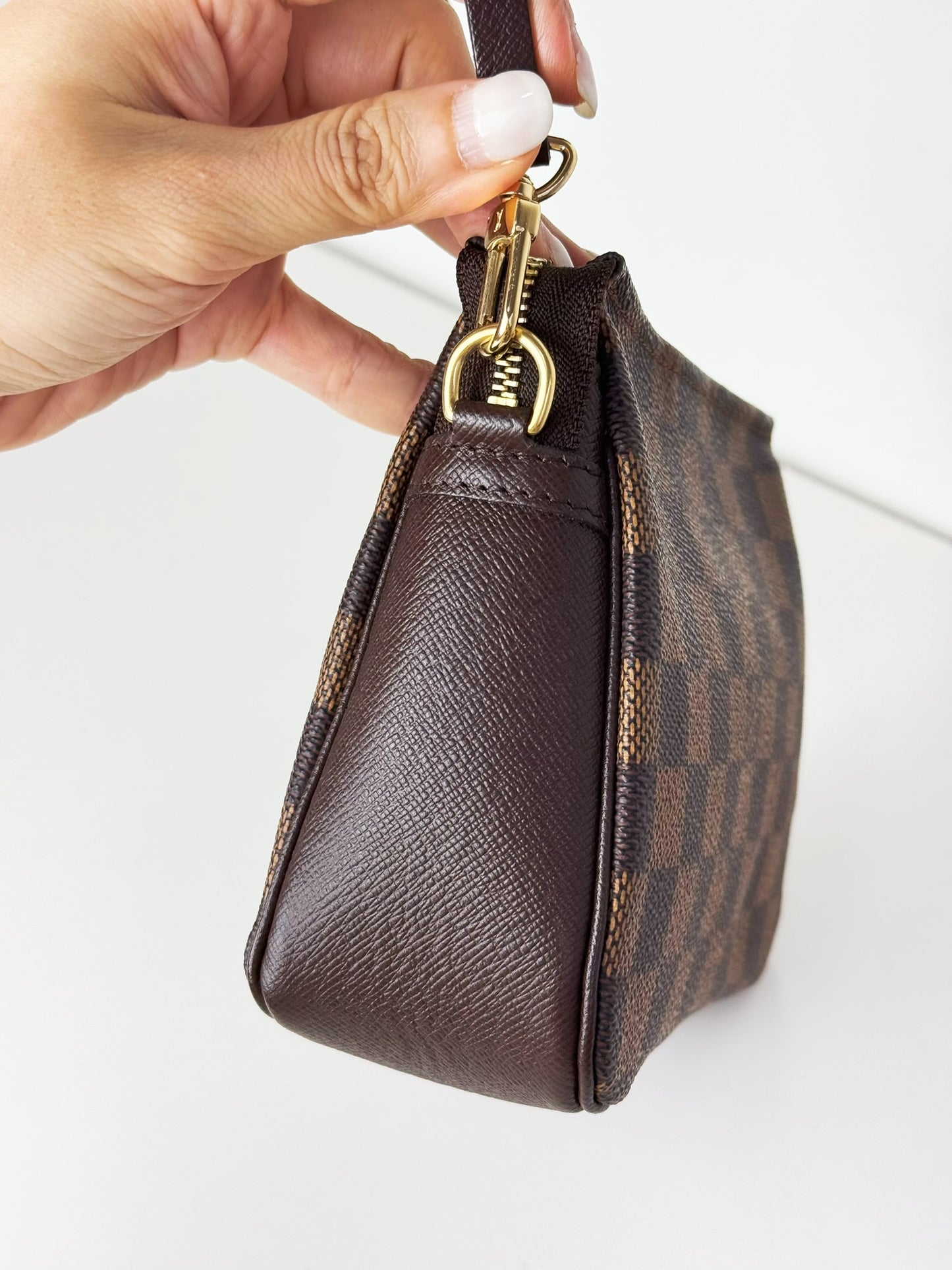Louis Vuitton Vintage Damier Trousse Pochette Shoulder Crossbody Bag