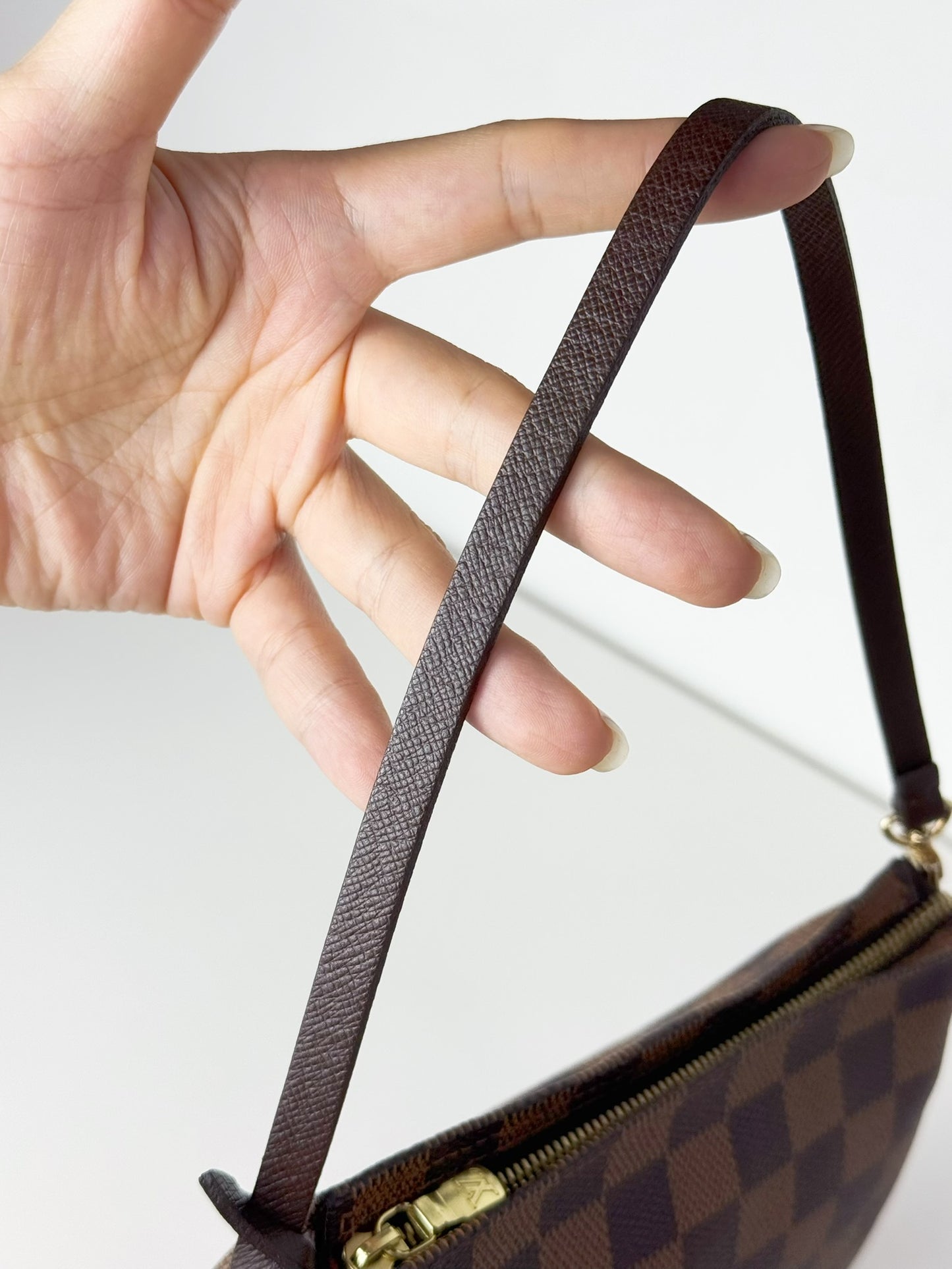 Louis Vuitton Vintage Damier Trousse Pochette Shoulder Crossbody Bag
