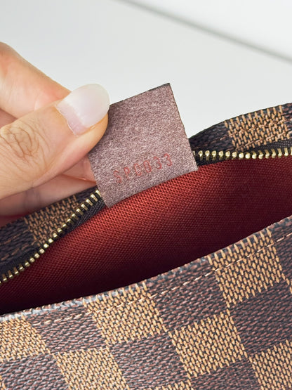 Louis Vuitton Vintage Damier Trousse Pochette Shoulder Crossbody Bag