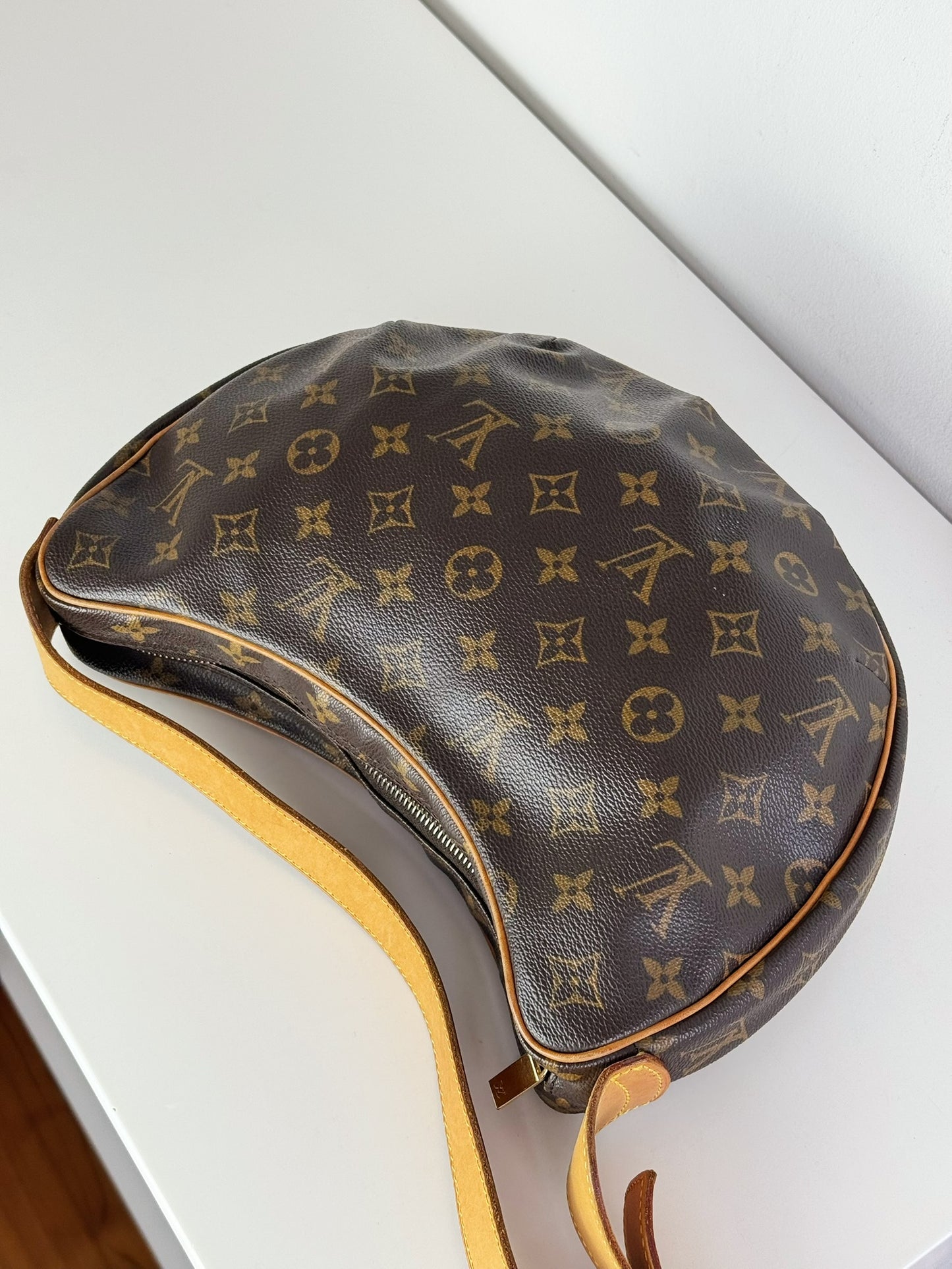Louis Vuitton Vintage Croissant MM Shoulder Bag