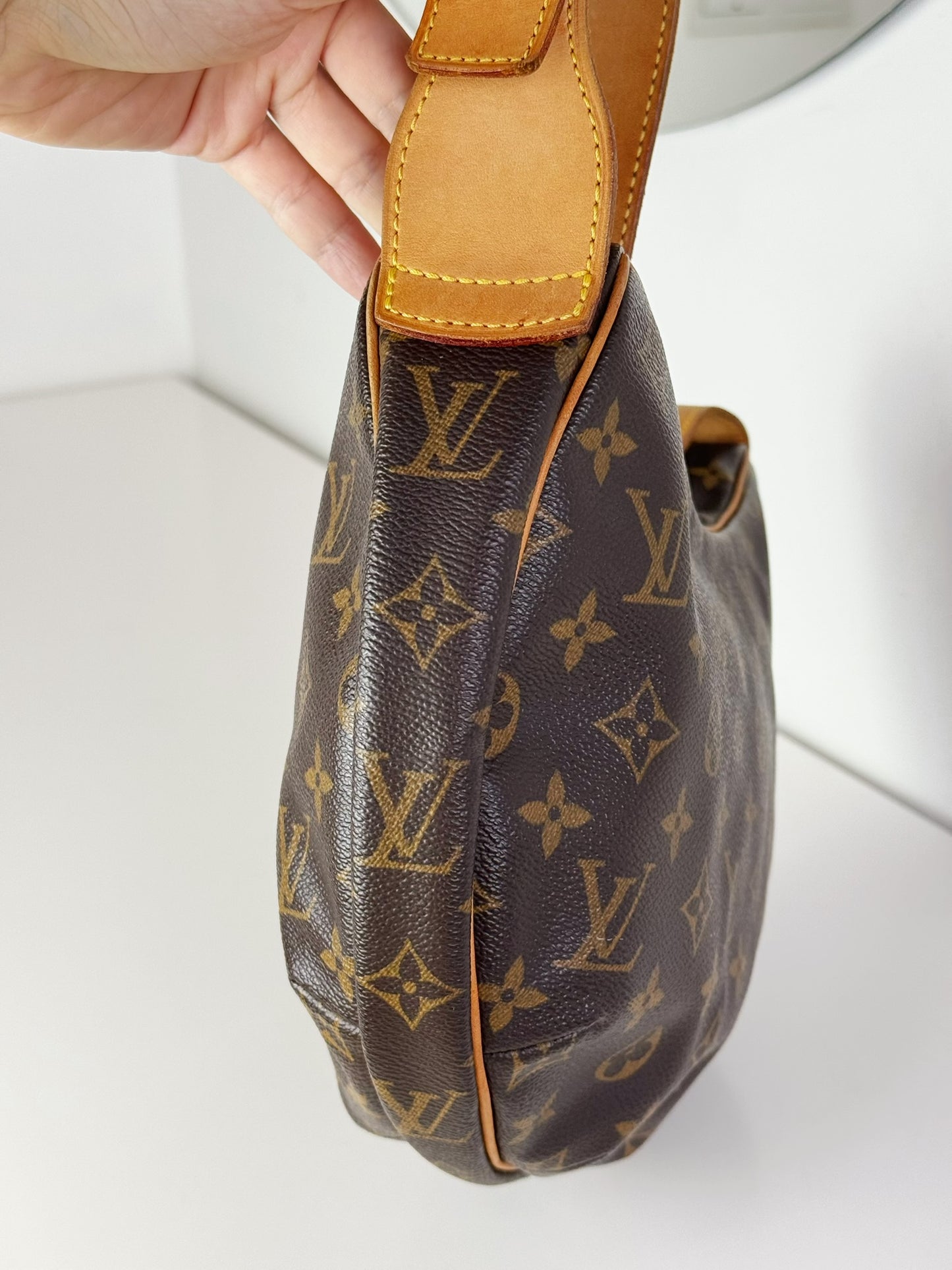 Louis Vuitton Vintage Croissant MM Shoulder Bag