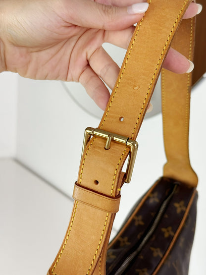 Louis Vuitton Vintage Croissant MM Shoulder Bag