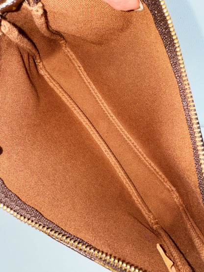 Louis Vuitton Vintage Pochette Accessoires Shoulder Crossbody Bag