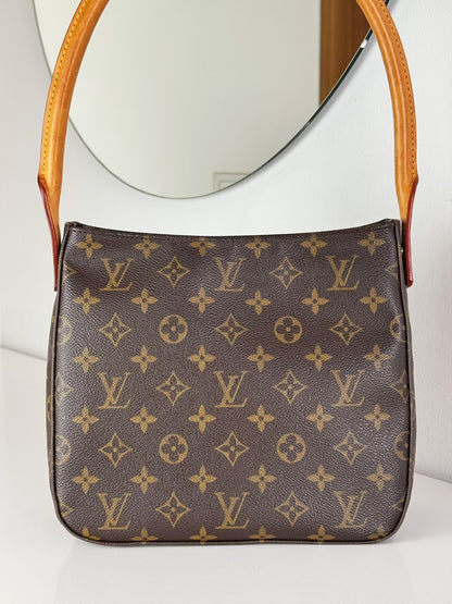 Louis Vuitton Vintage Looping MM Shoulder Bag