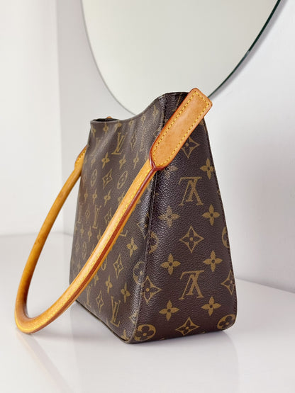 Louis Vuitton Vintage Looping MM Shoulder Bag