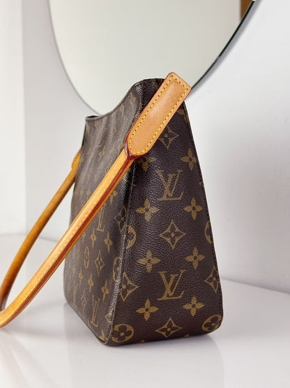 Louis Vuitton Vintage Looping MM Shoulder Bag