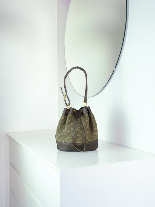 Louis Vuitton Vintage Mini Lin Denim Noelie Shoulder Bag
