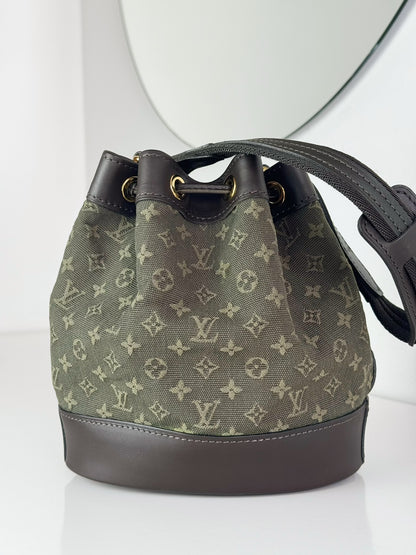 Louis Vuitton Vintage Mini Lin Denim Noelie Shoulder Bag