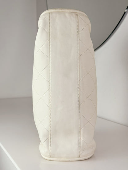 Chanel Vintage Lambskin Ultimate Soft Hobo Shoulder Bag