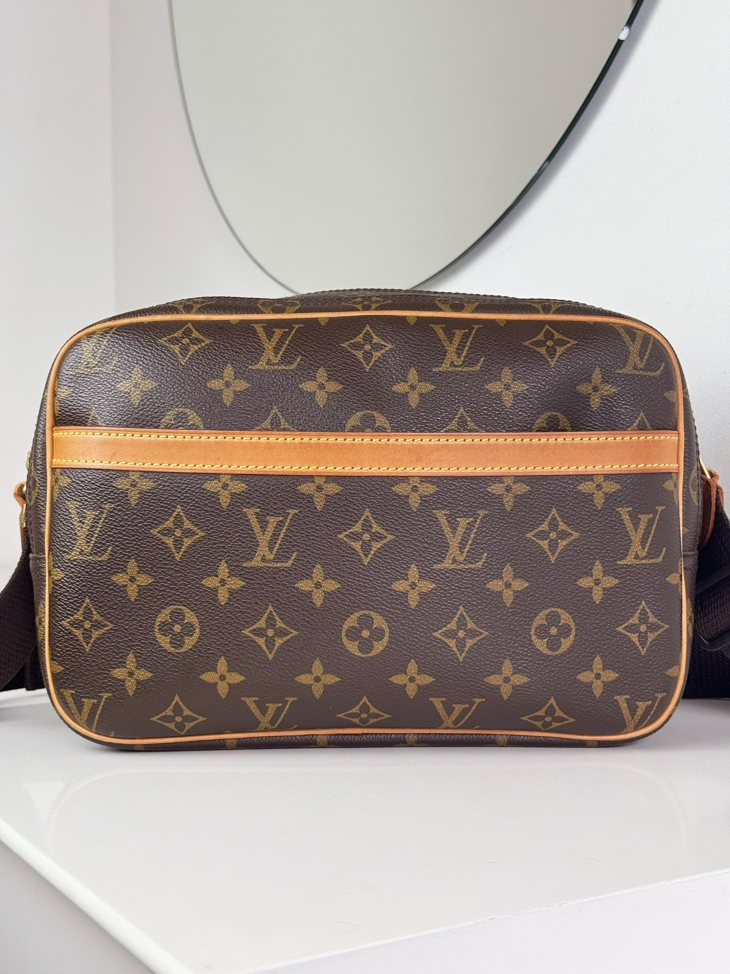 Louis Vuitton Vintage Reporter Shoulder Crossbody Bag