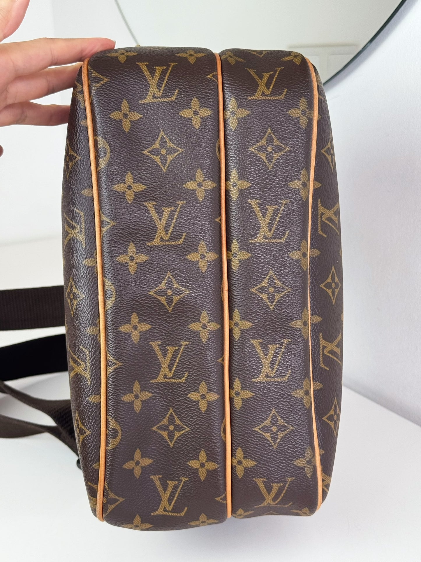 Louis Vuitton Vintage Reporter Shoulder Crossbody Bag