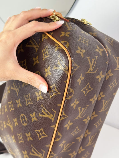 Louis Vuitton Vintage Reporter Shoulder Crossbody Bag