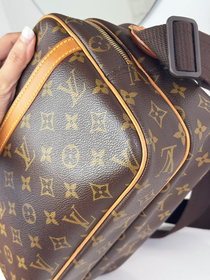 Louis Vuitton Vintage Reporter Shoulder Crossbody Bag