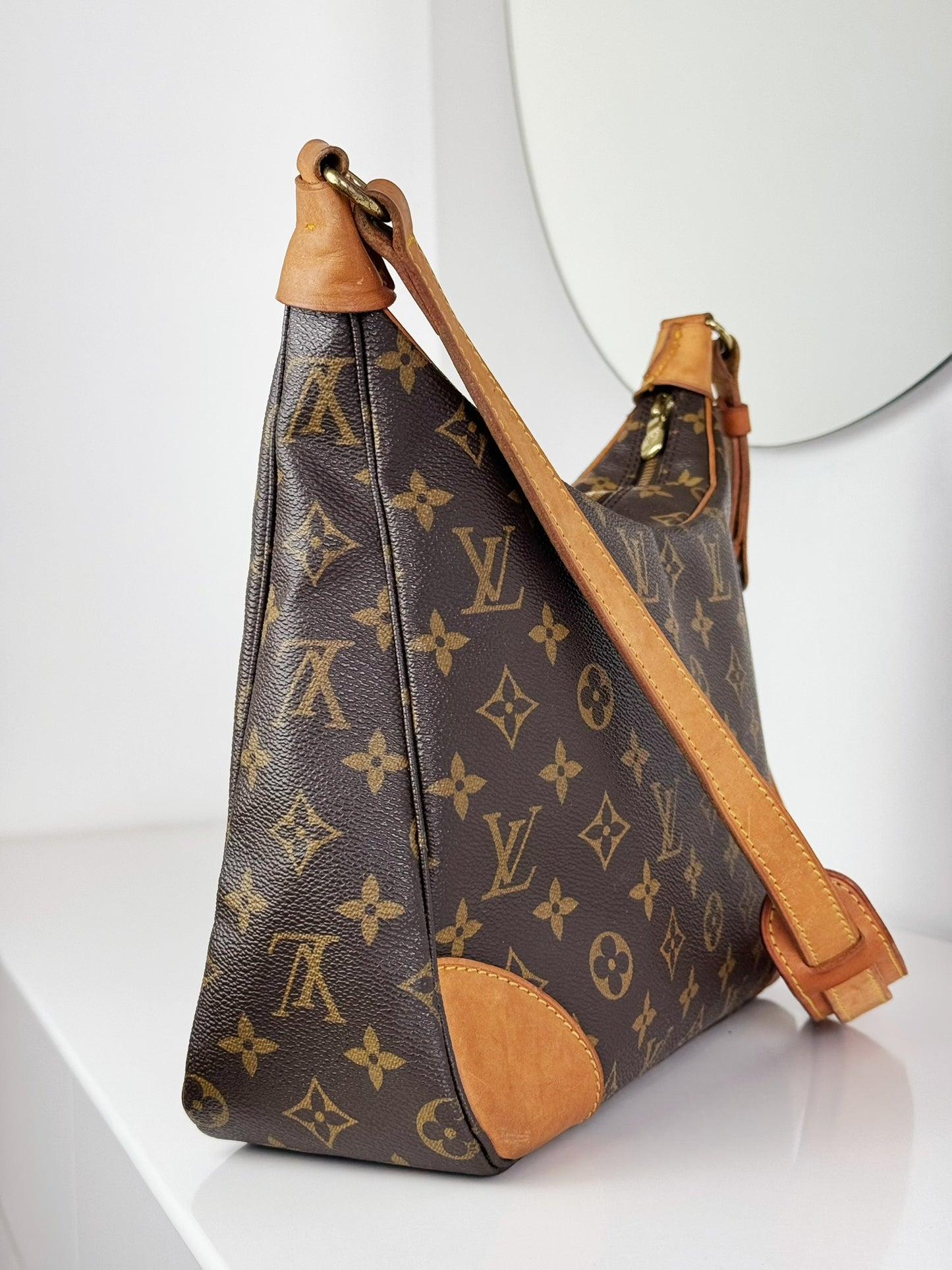 Louis Vuitton Vintage Boulogne Shoulder Crossbody Bag