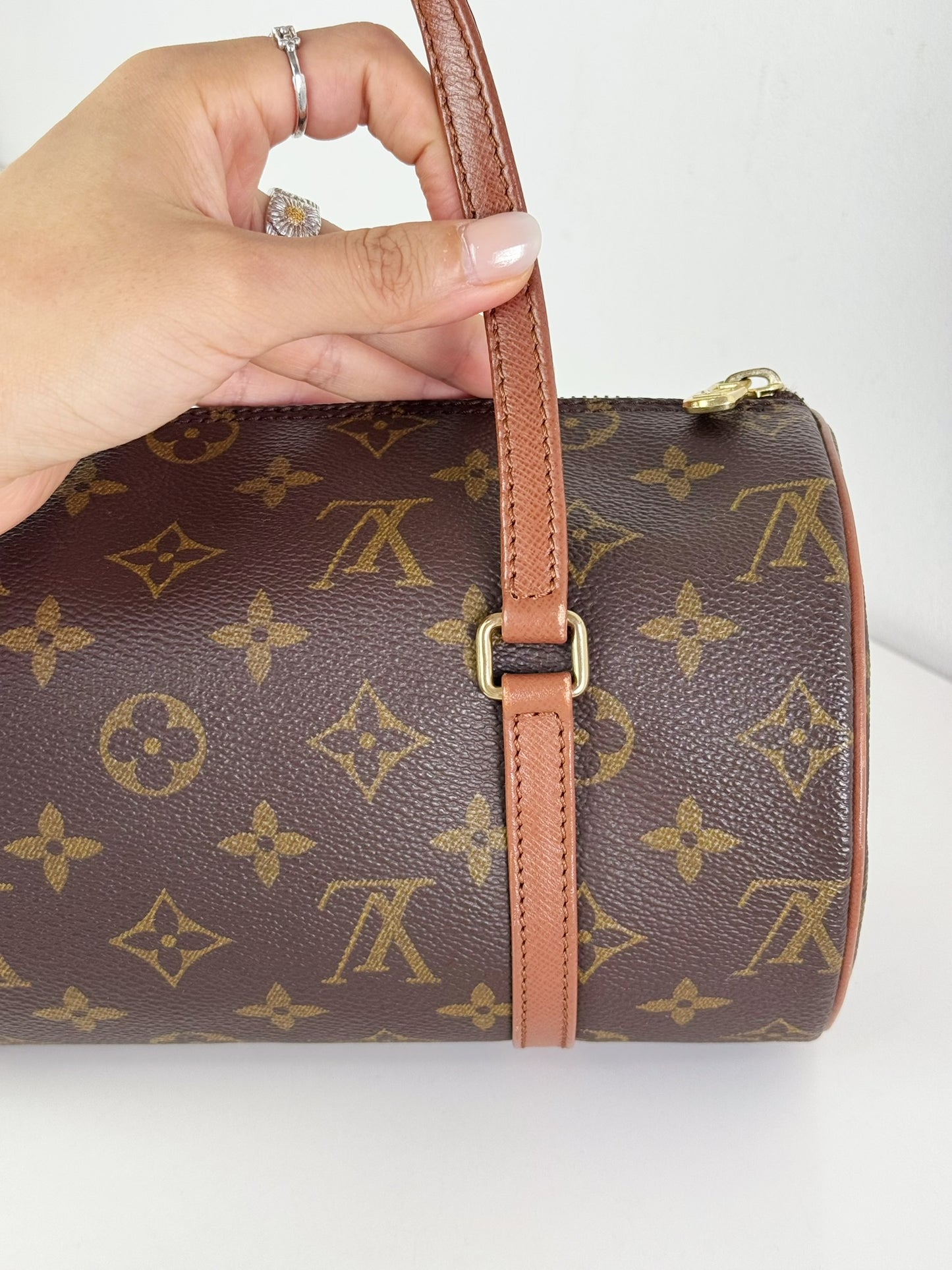 Louis Vuitton Vintage Papillon 26 Handbag Crossbody Bag