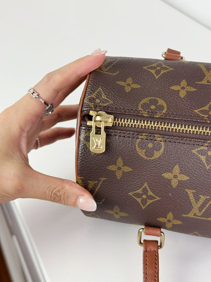 Louis Vuitton Vintage Papillon 26 Handbag Crossbody Bag