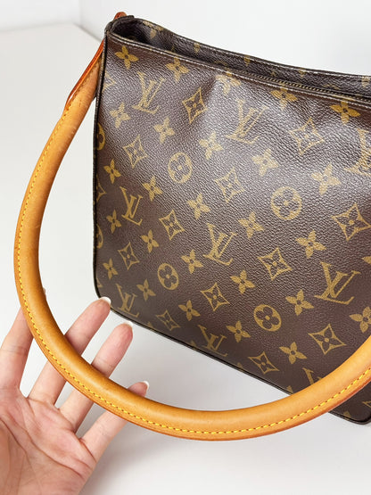 Louis Vuitton Vintage Looping MM Shoulder Bag