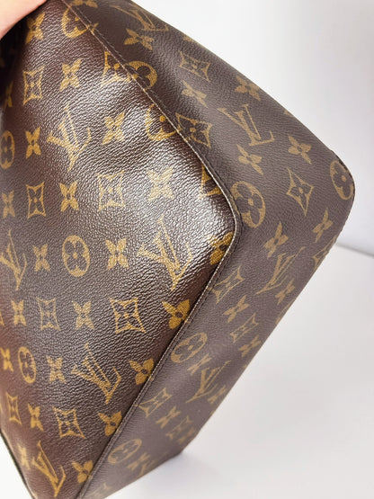 Louis Vuitton Vintage Looping MM Shoulder Bag