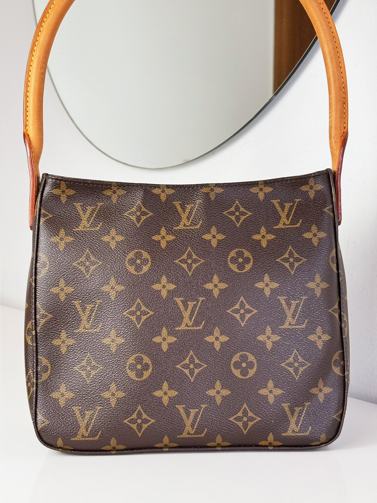 Louis Vuitton Vintage Looping MM Shoulder Bag