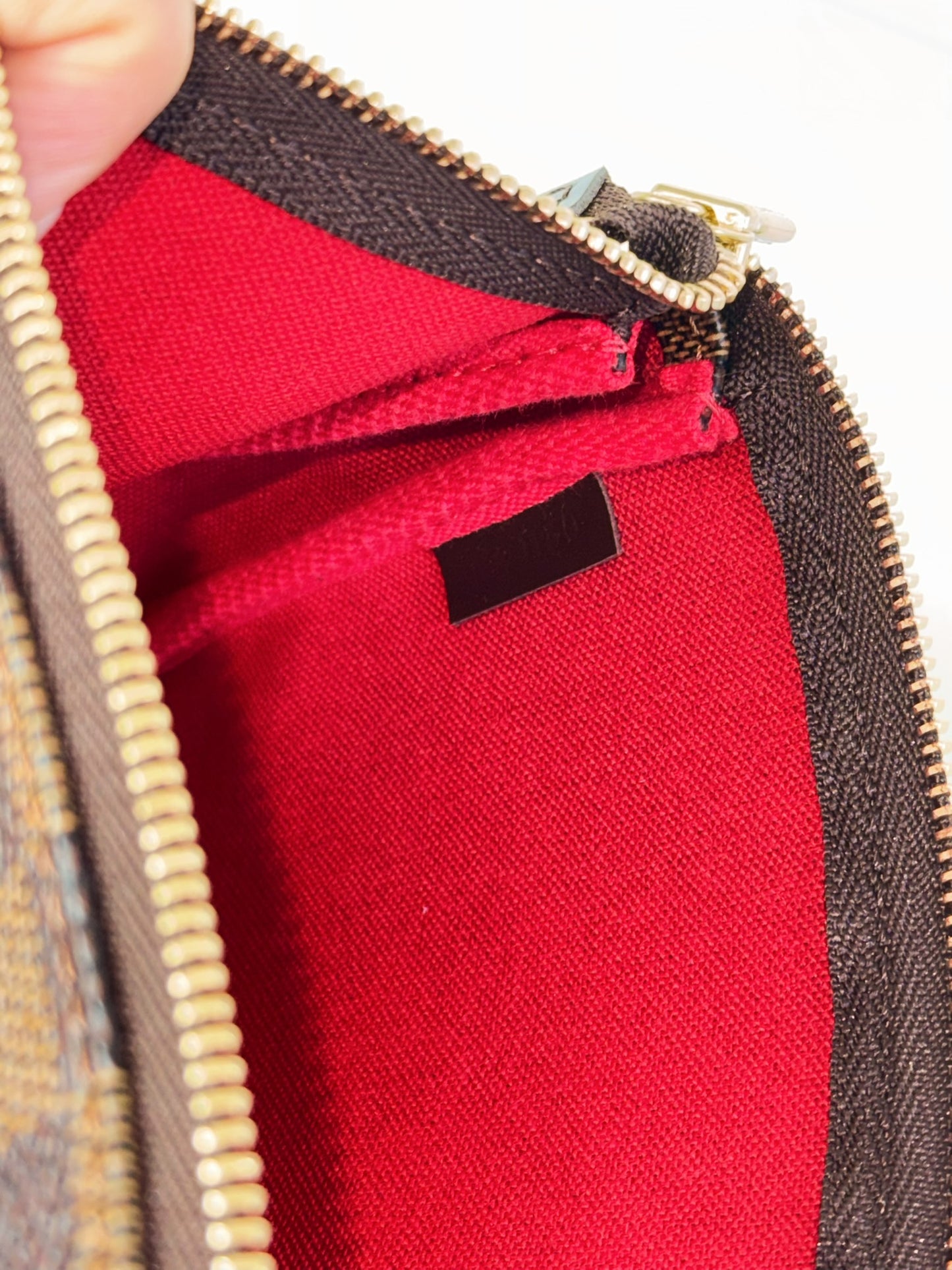 Louis Vuitton Vintage Damier Pochette Accessoires Shoulder Crossbody Bag
