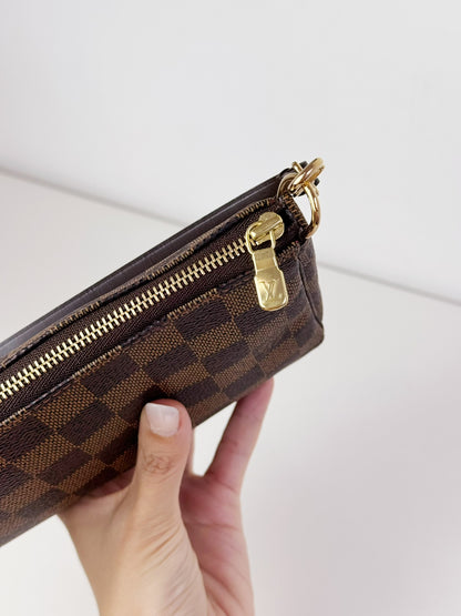 Louis Vuitton Vintage Damier Pochette Accessoires Shoulder Crossbody Bag