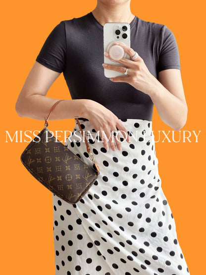 Louis Vuitton Vintage Pochette Accessoires Shoulder Crossbody Bag