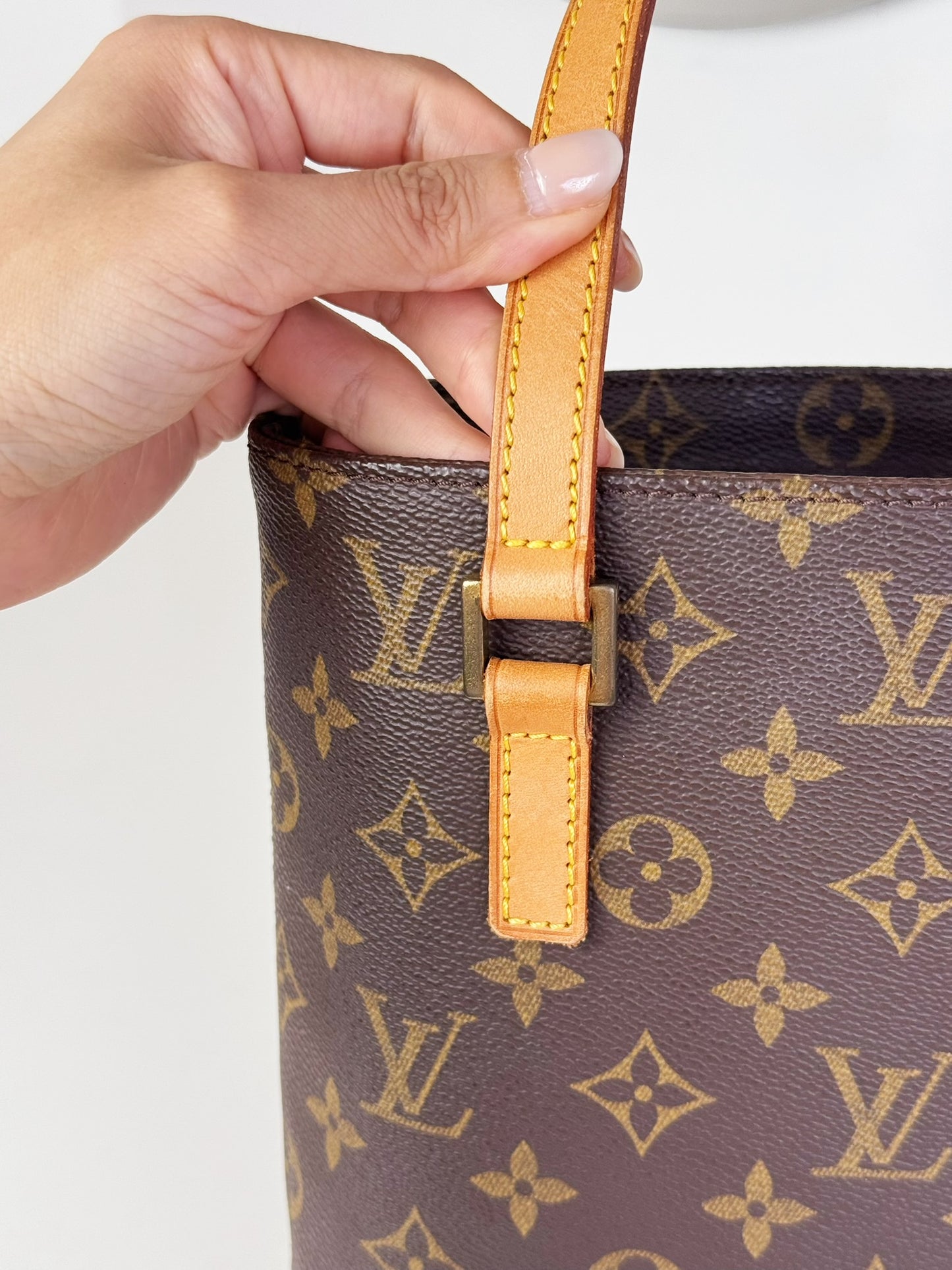 Louis Vuitton Vintage Vavin Vivian Handbag Crossbody Bag