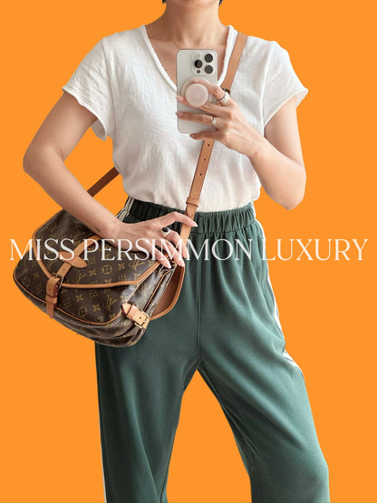 Louis Vuitton Vintage Saumur 30 Shoulder Crossbody Bag