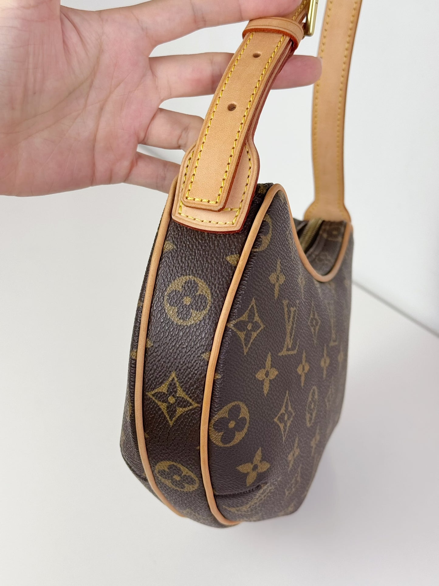 Louis Vuitton Vintage Croissant PM Shoulder Bag