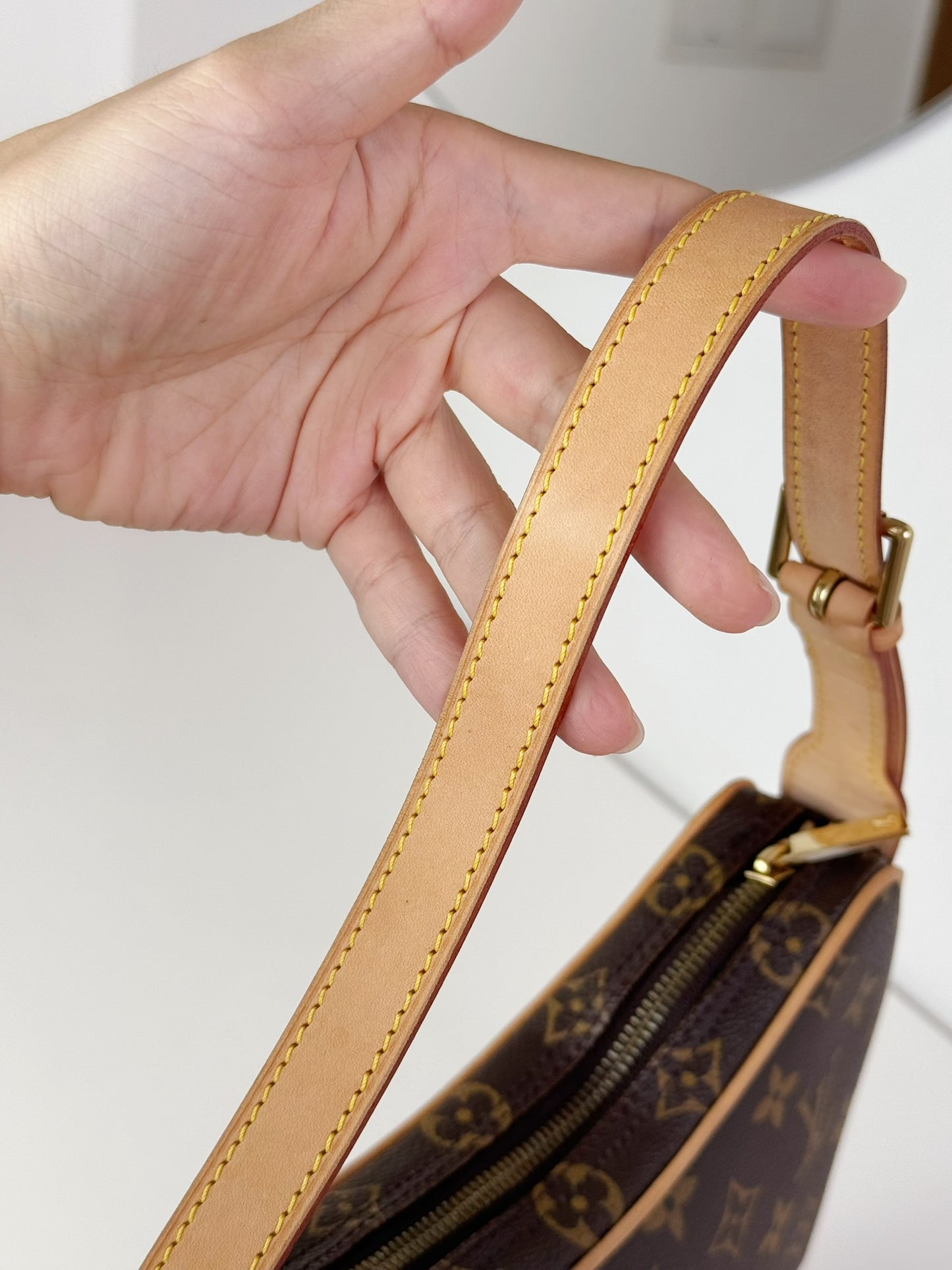 Louis Vuitton Vintage Croissant PM Shoulder Bag