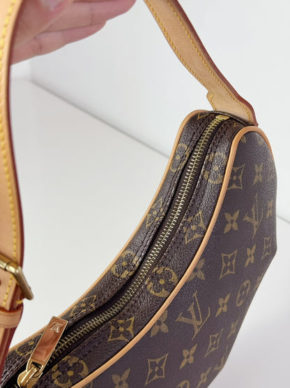 Louis Vuitton Vintage Croissant PM Shoulder Bag