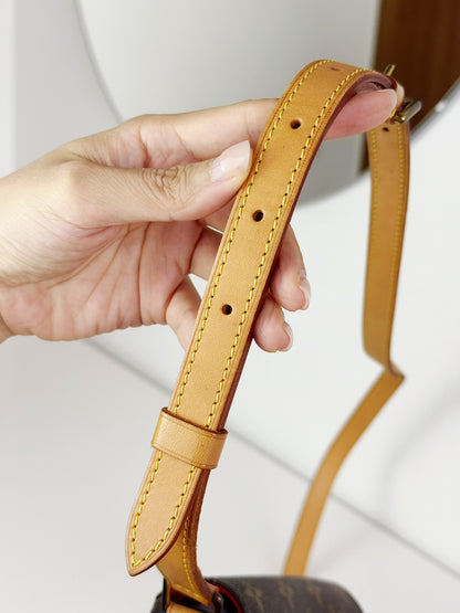 Louis Vuitton Vintage Tambourine Crossbody Bag