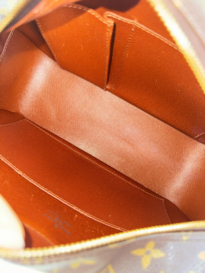 Louis Vuitton Vintage Cite MM Shoulder Bag