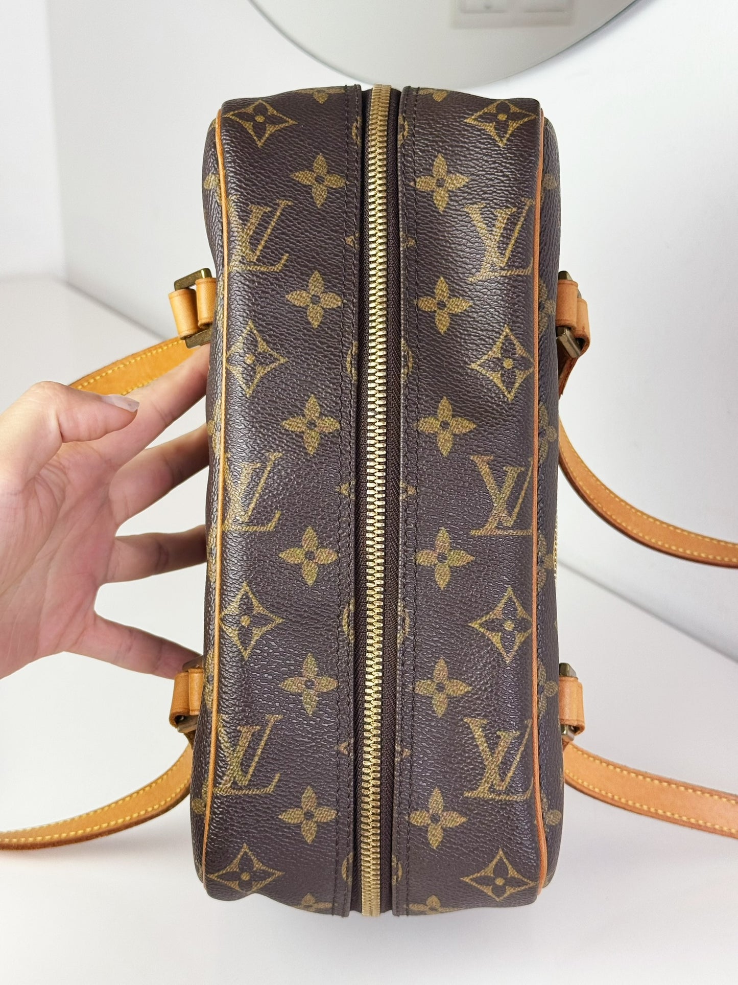 Louis Vuitton Vintage Cite MM Shoulder Bag