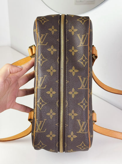 Louis Vuitton Vintage Cite MM Shoulder Bag