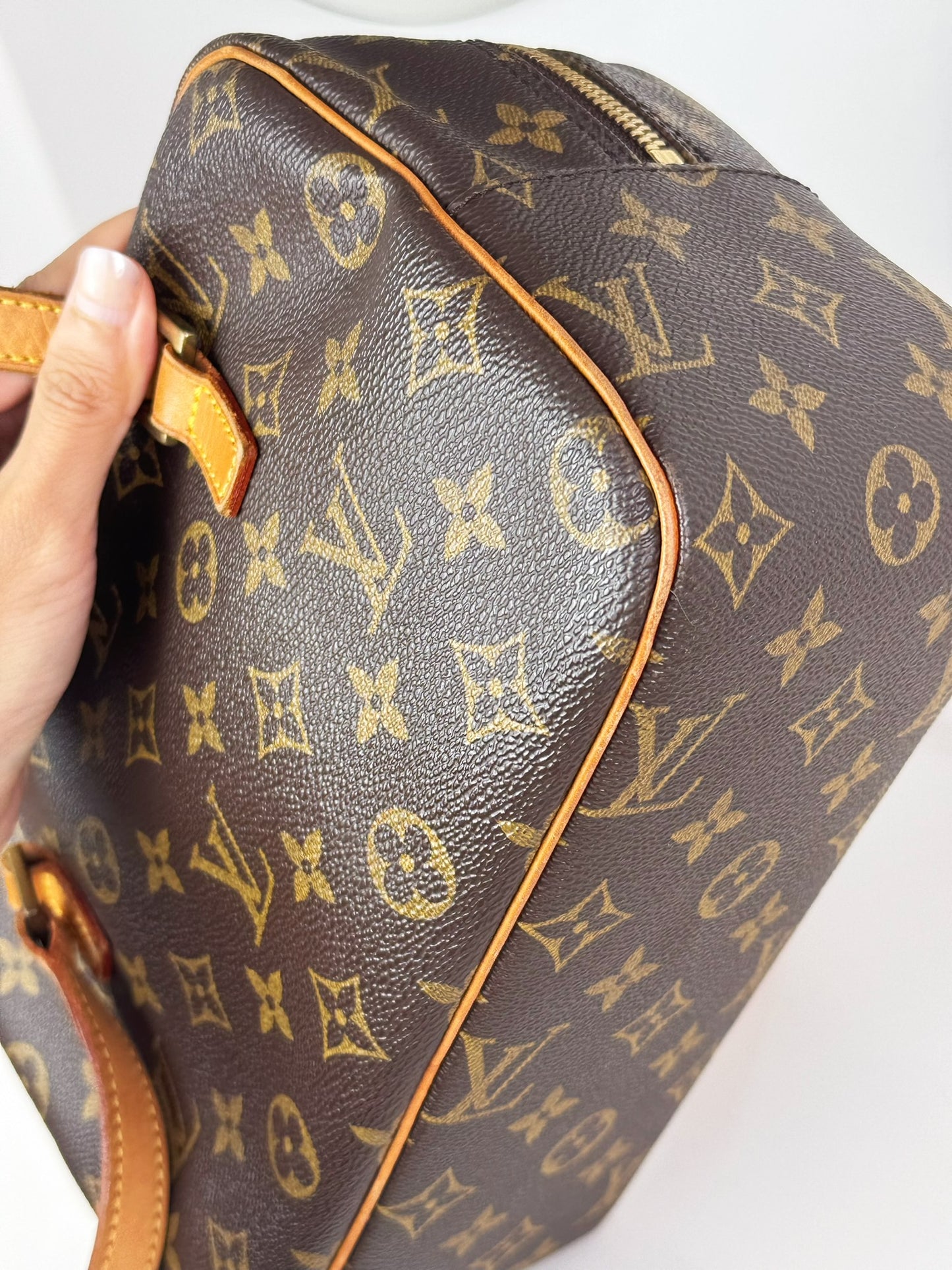 Louis Vuitton Vintage Cite MM Shoulder Bag