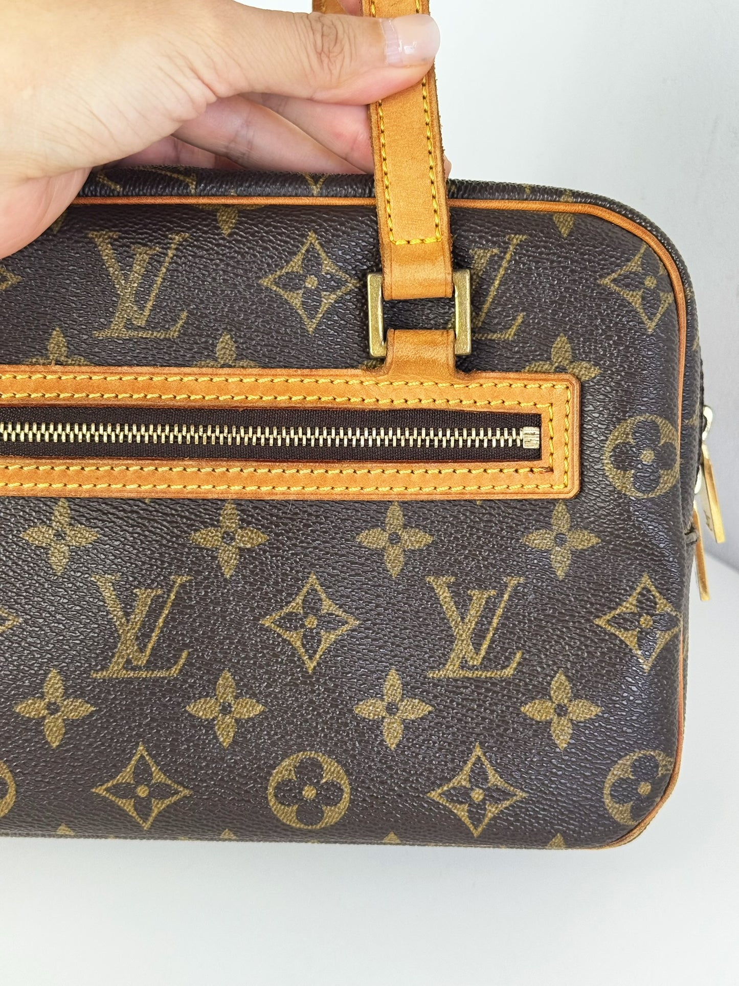 Louis Vuitton Vintage Cite MM Shoulder Bag