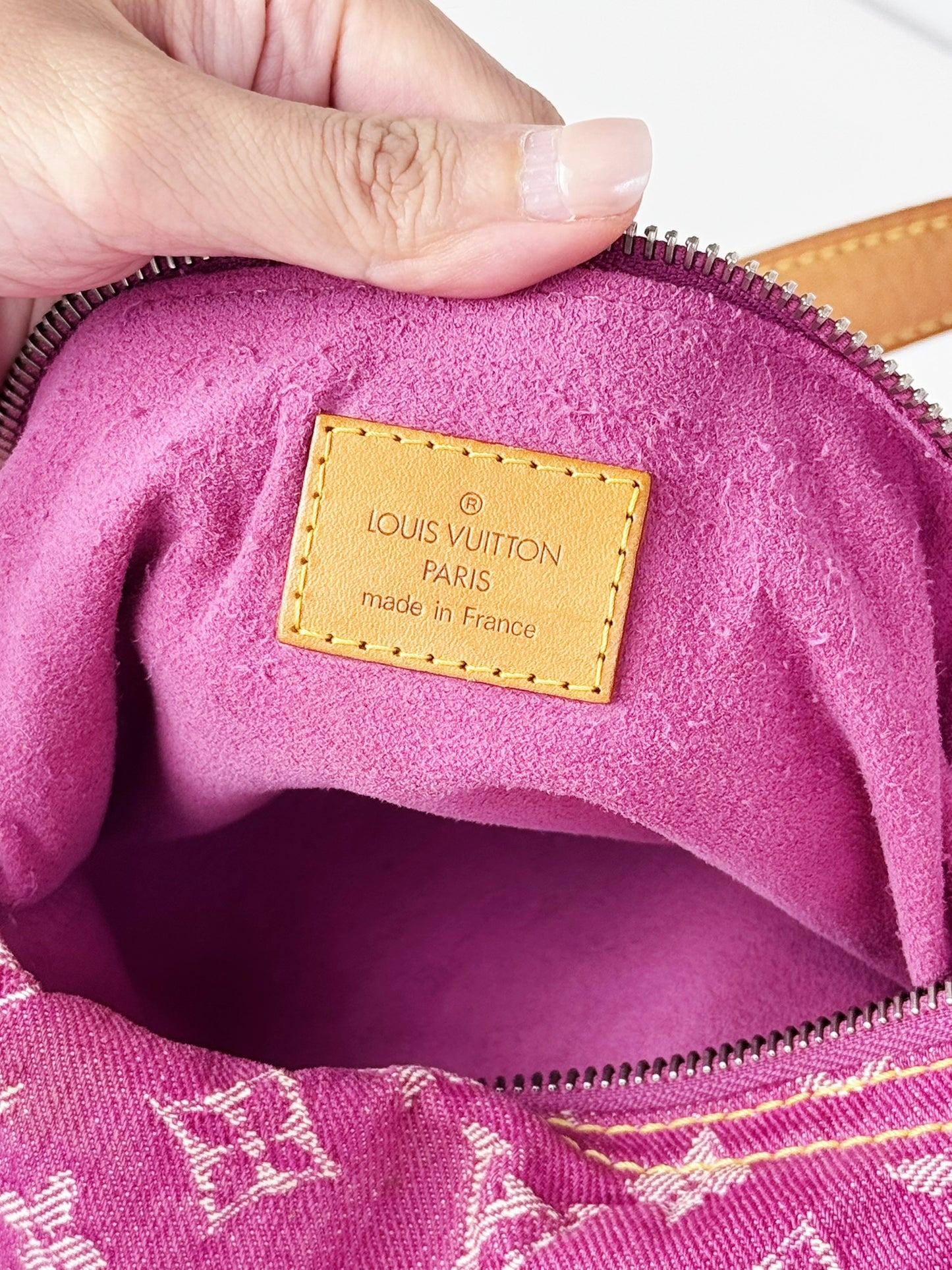Louis Vuitton Vintage Pink Denim Baggy GM Shoulder Bag