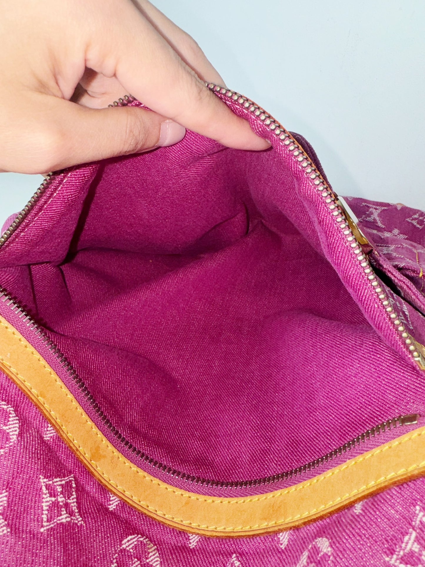 Louis Vuitton Vintage Pink Denim Baggy GM Shoulder Bag