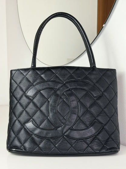 Chanel Vintage Caviar Medallion Gold Tote Handbag Shoulder Bag