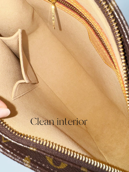 Louis Vuitton Vintage Looping MM Shoulder Bag