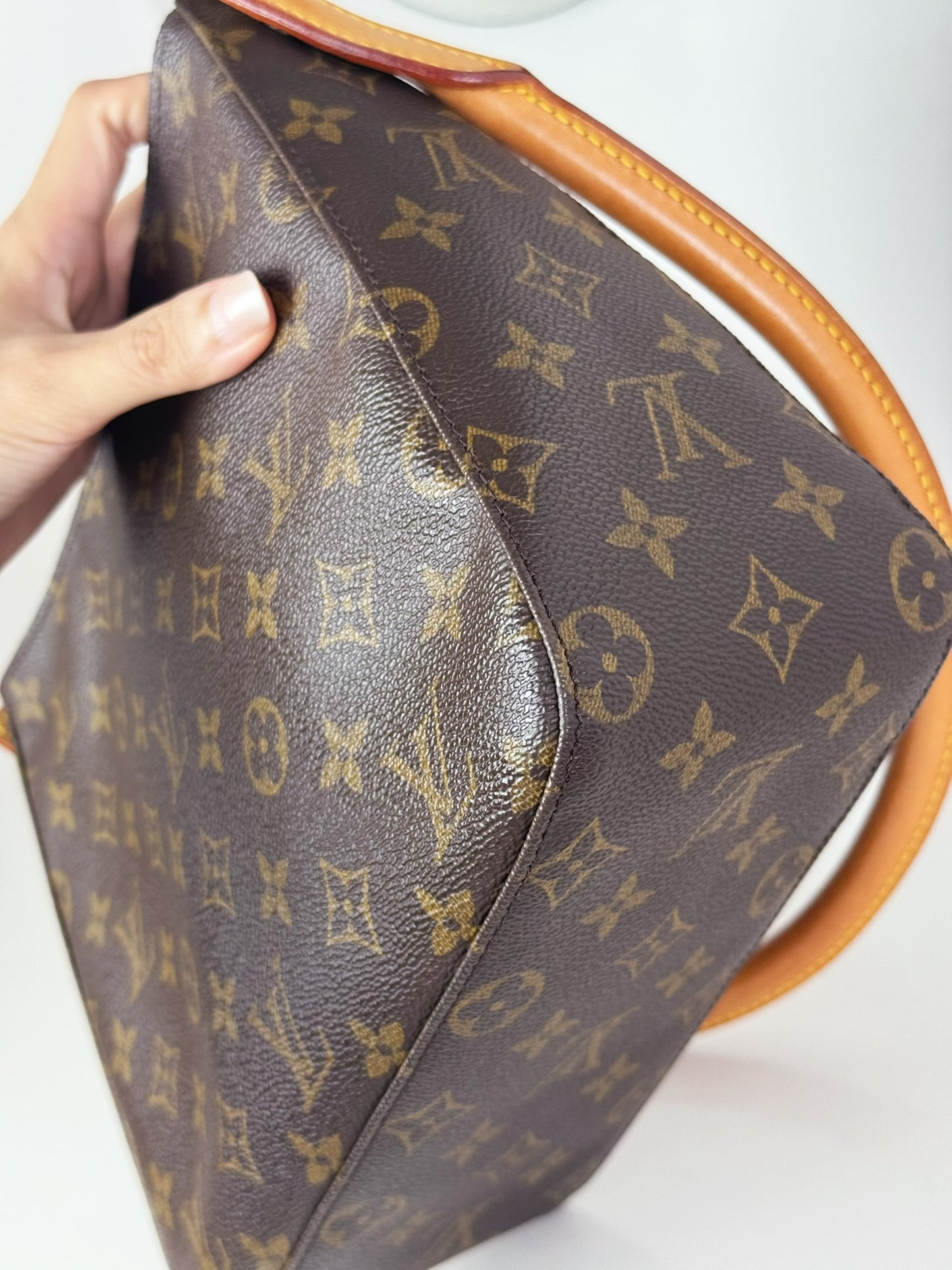 Louis Vuitton Vintage Looping MM Shoulder Bag
