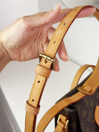 Louis Vuitton Vintage Saint Cloud PM Crossbody Bag
