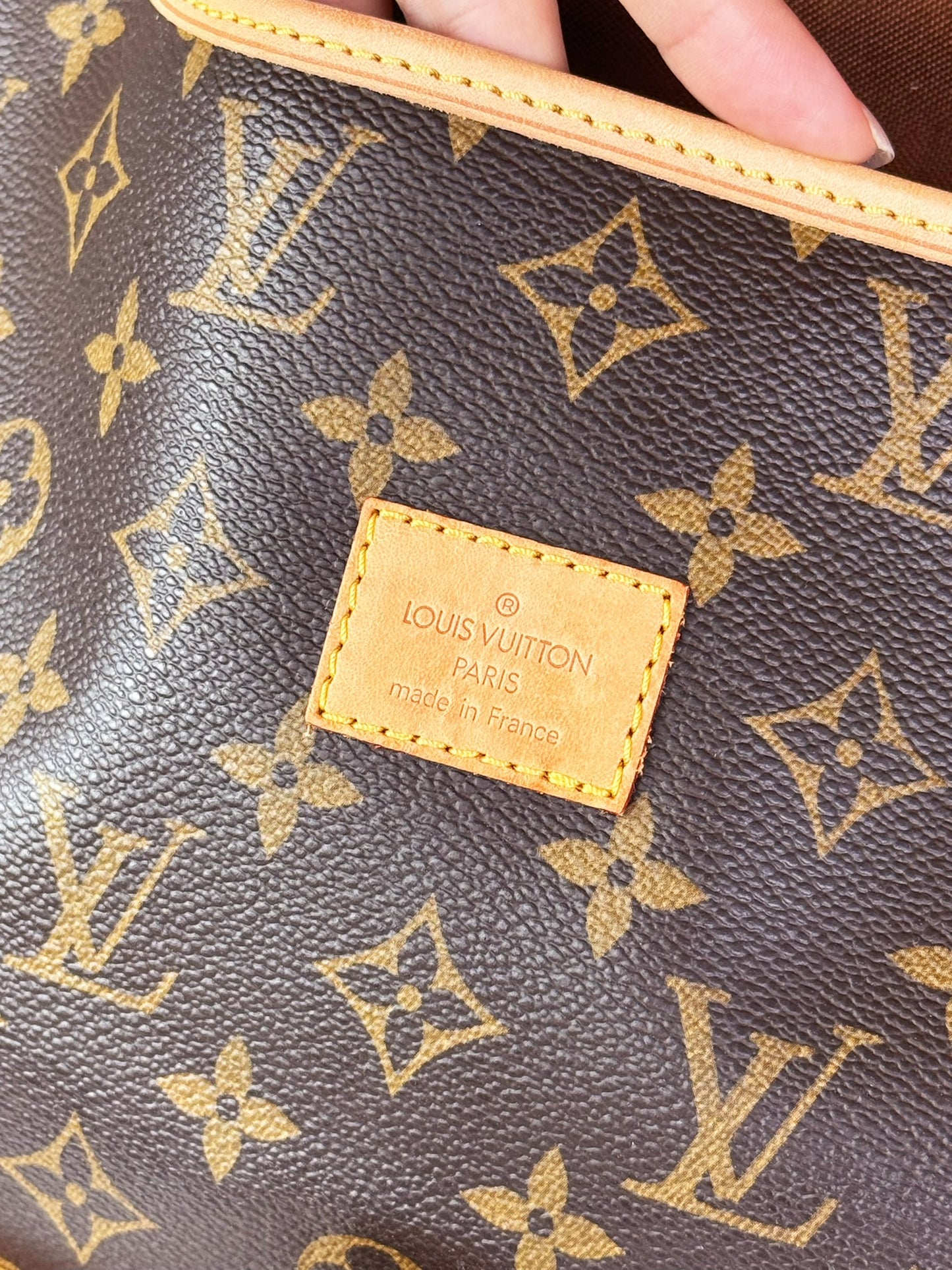 Louis Vuitton Vintage Saumur 30 Shoulder Crossbody Bag