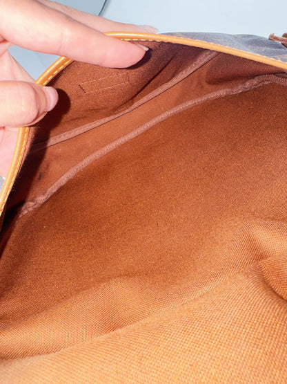 Louis Vuitton Vintage Saumur 30 Shoulder Crossbody Bag