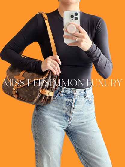 Louis Vuitton Vintage Saumur 30 Shoulder Crossbody Bag