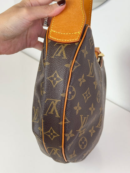 Louis Vuitton Vintage Croissant MM Shoulder Bag