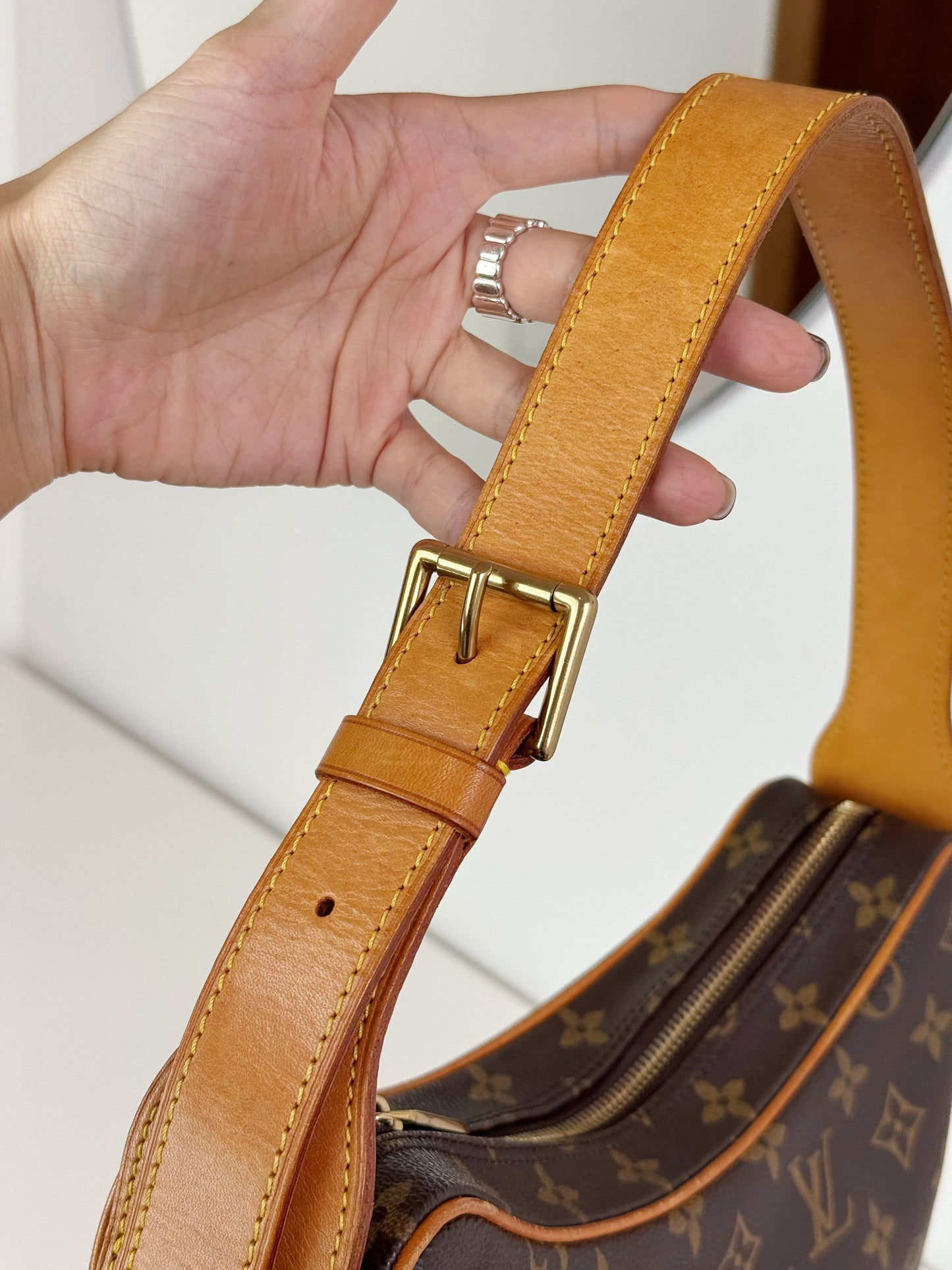 Louis Vuitton Vintage Croissant MM Shoulder Bag
